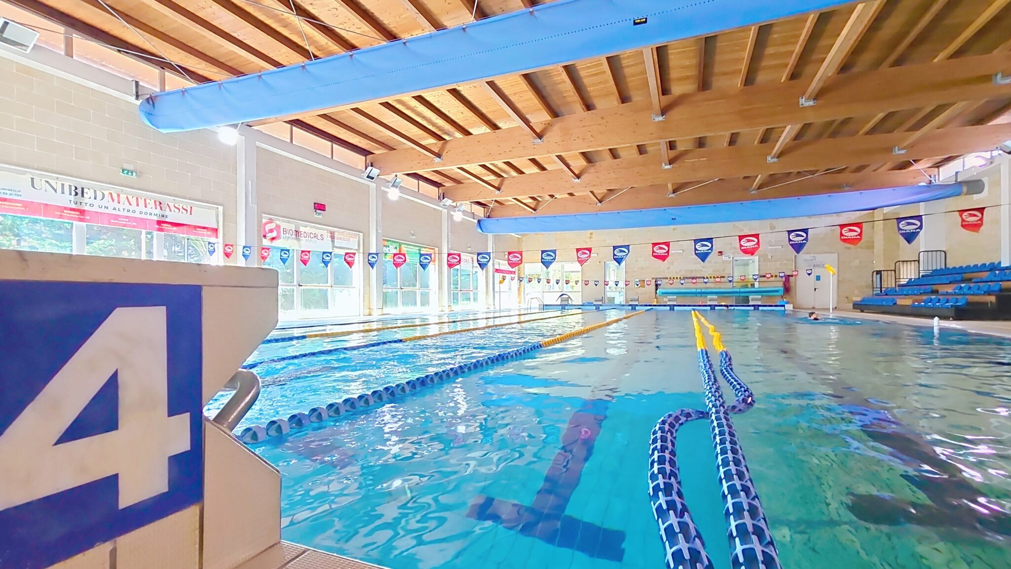 piscina interna 1