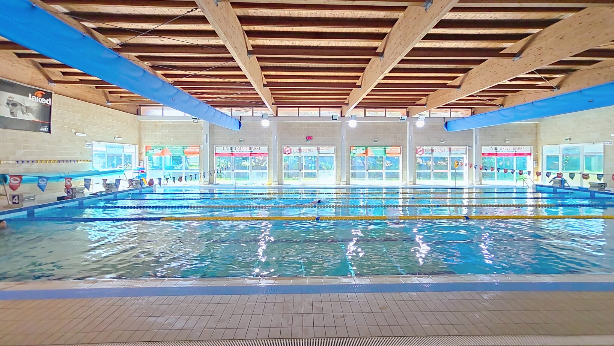 piscina interna 4